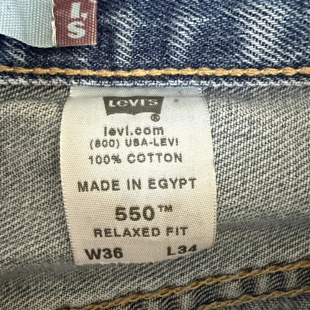 Vintage Levis 550 Jeans Mens 36x34 (36x32) Light Wash Baggy Distressed Denim 90s